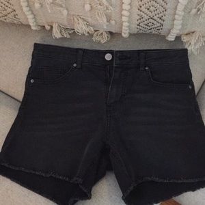 Black shorts like new